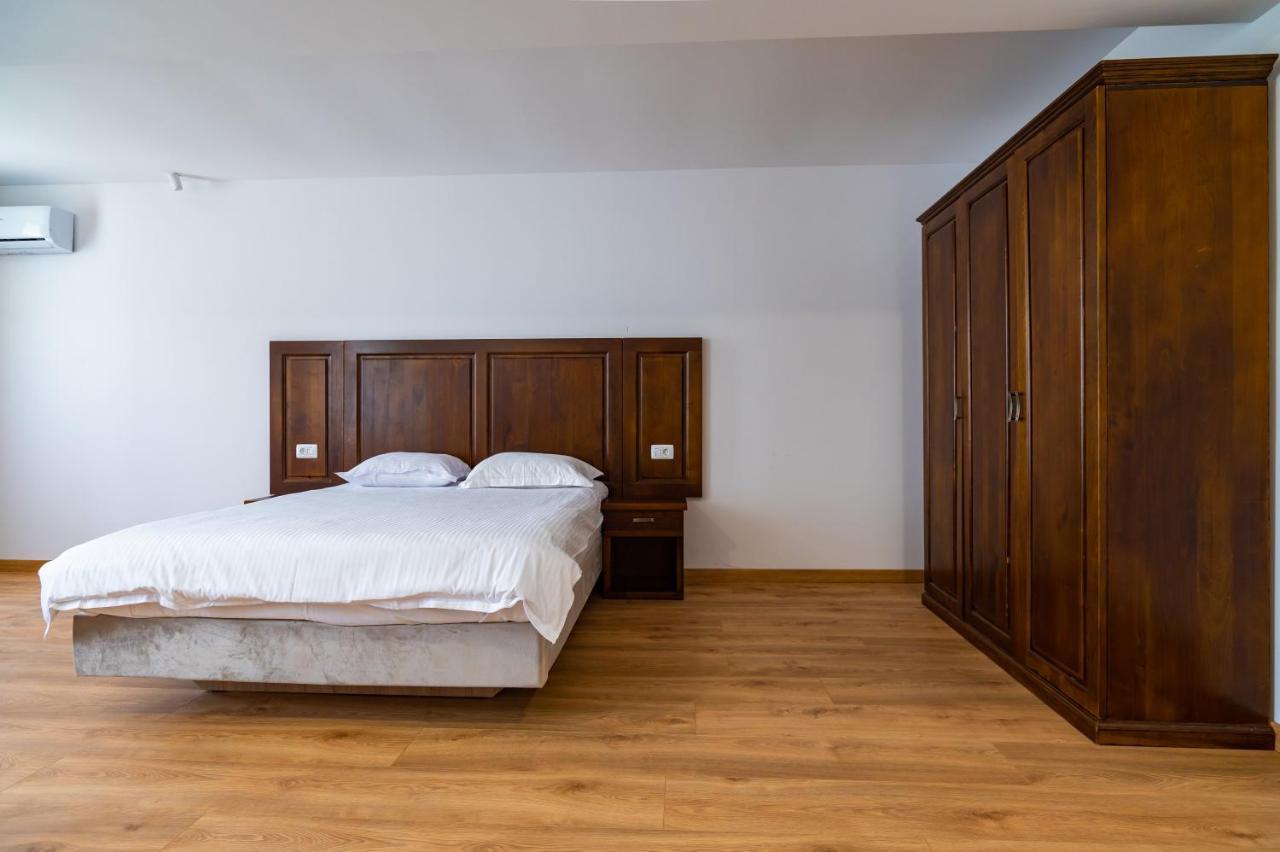 Voyager Hotel Navodari Luaran gambar