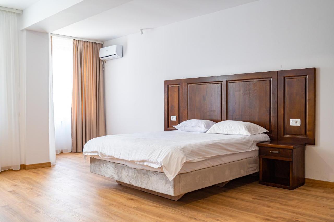Voyager Hotel Navodari Luaran gambar