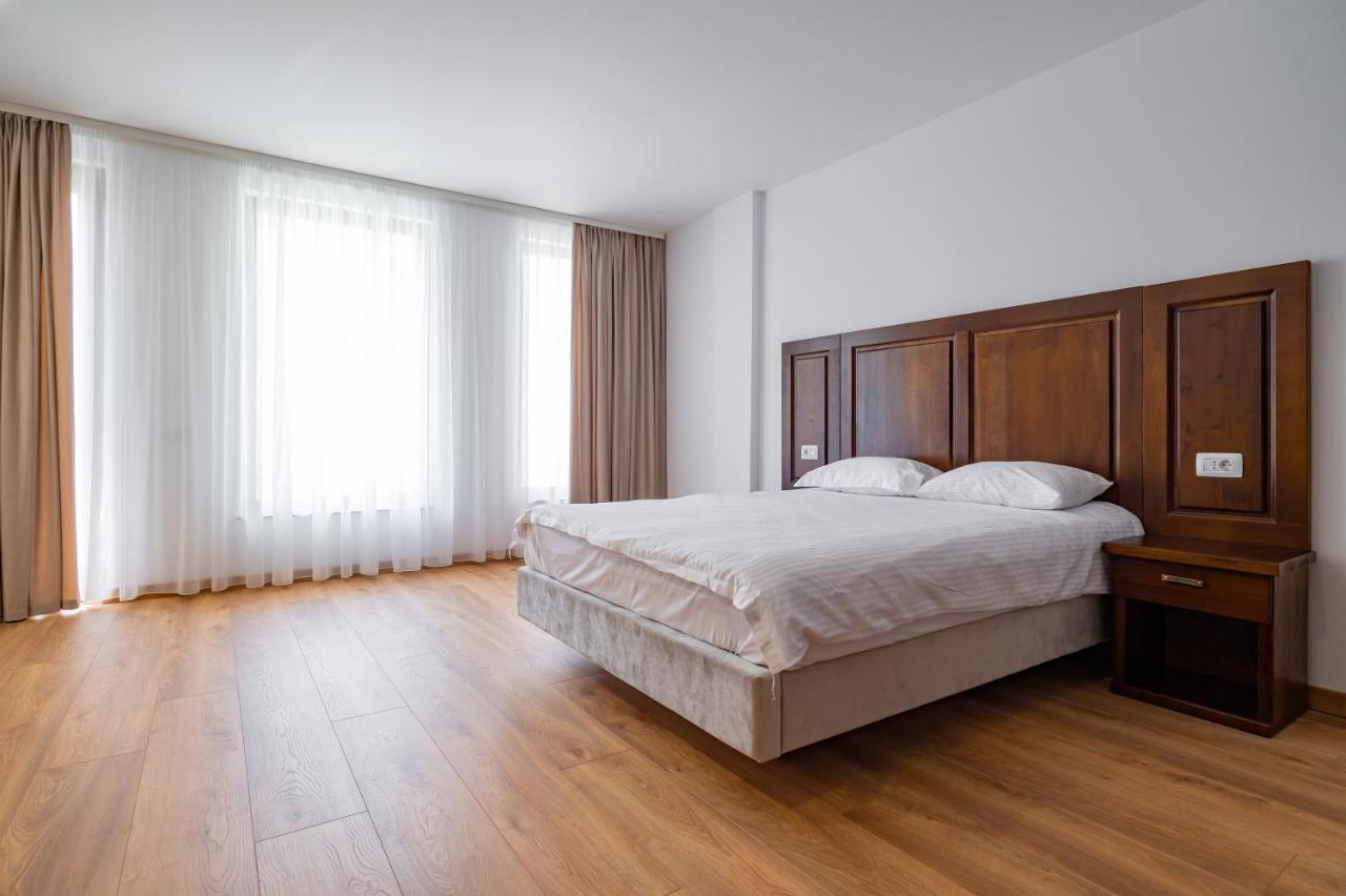 Voyager Hotel Navodari Luaran gambar