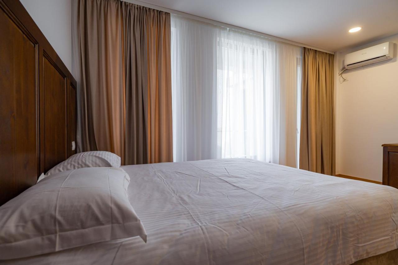 Voyager Hotel Navodari Luaran gambar
