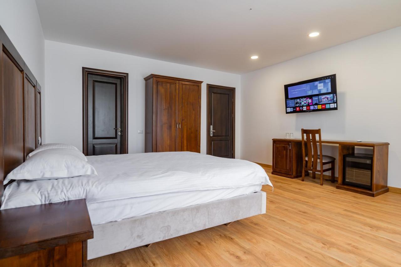 Voyager Hotel Navodari Luaran gambar