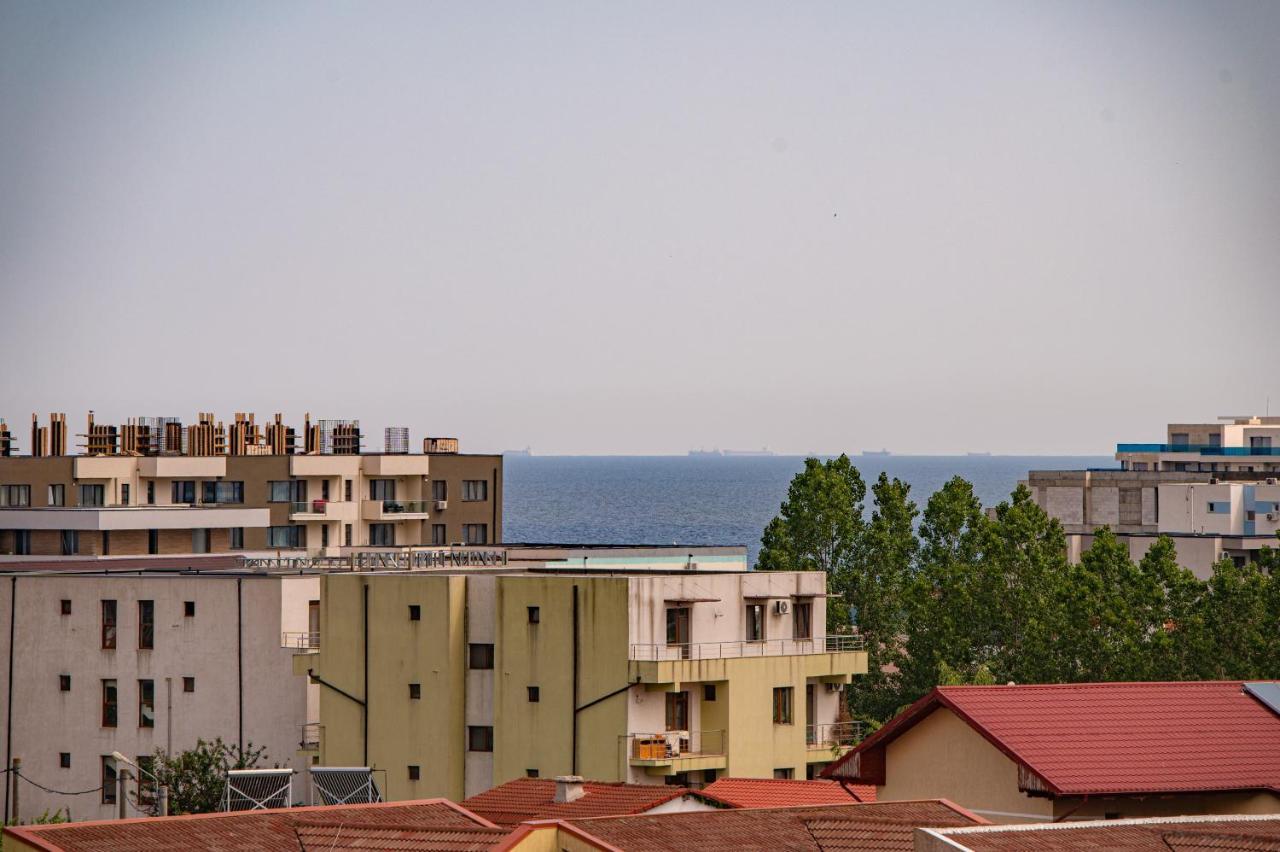 Voyager Hotel Navodari Luaran gambar
